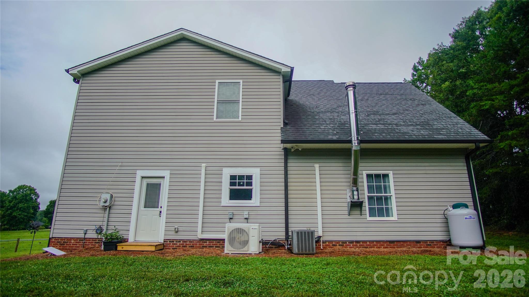 740 Old Fallston Road Cherryville, NC 28021 - Photo 3 of 37