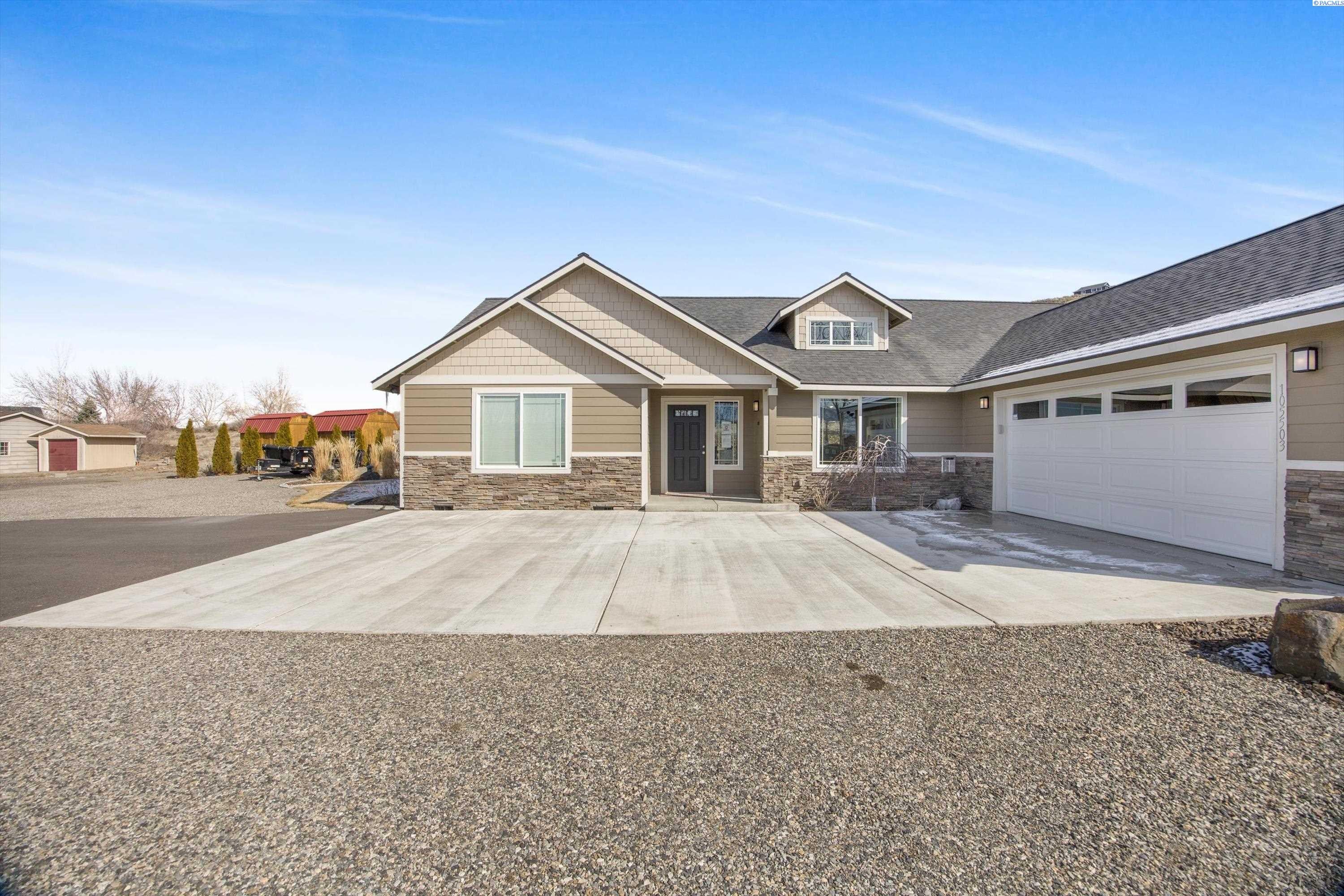 105503 East Badger Road Kennewick, WA 99338 - Photo 1 of 29 Gallery Image 1