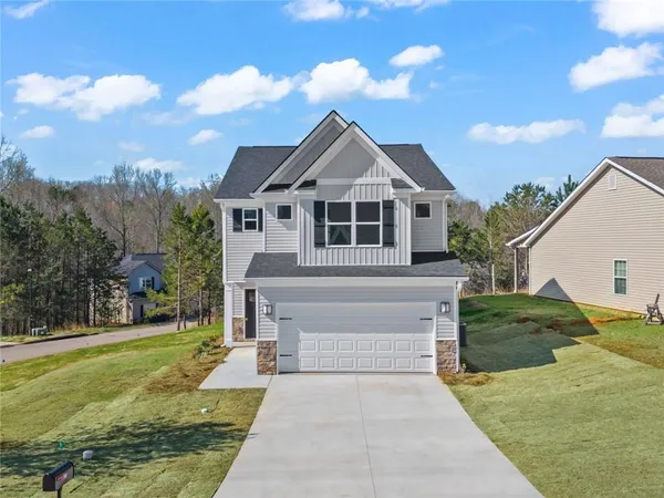 $329,900 | 424 Highland Pointe Drive, Alto, GA 30510