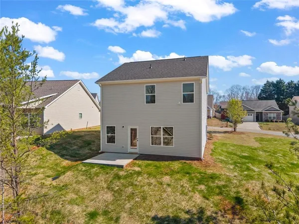 $329,900 | 424 Highland Pointe Drive, Alto, GA 30510