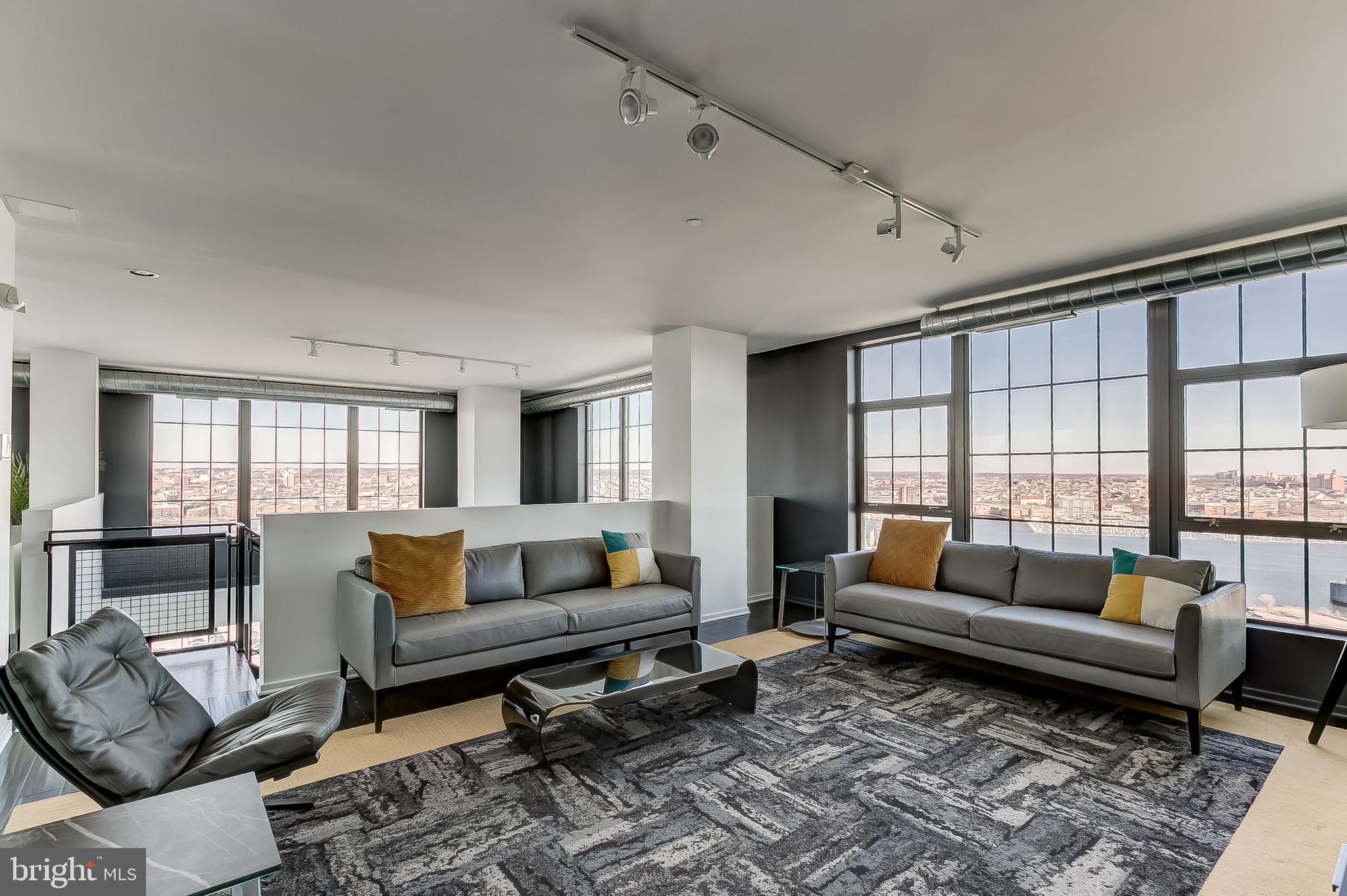 1200 Steuart Street, Unit 625 Baltimore, MD 21230 - Photo 35 of 71 Silo Point 19th Floor Sky lounge