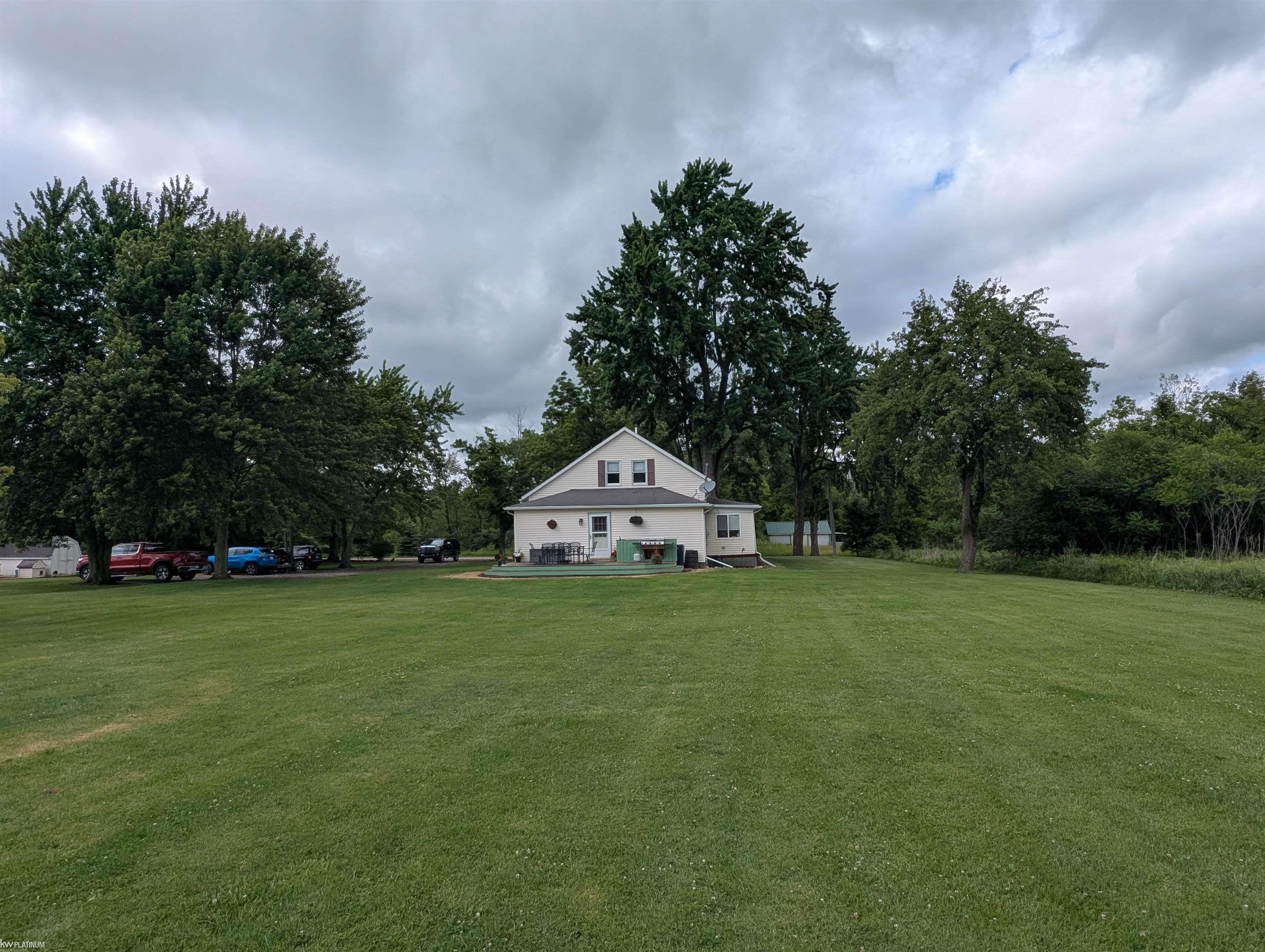 33700 Pratt Road Richmond, MI 48062 - Photo 11 of 41