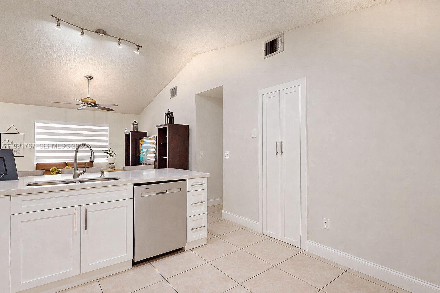 15382 Southwest 153rd Street Miami, FL 33187 - Photo 36 of 65