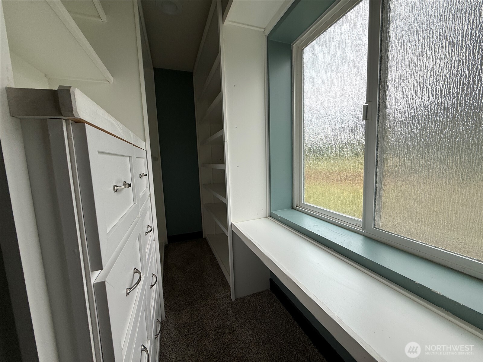 9212 Southwest 274th Street Vashon, WA 98070 - Photo 12 of 23