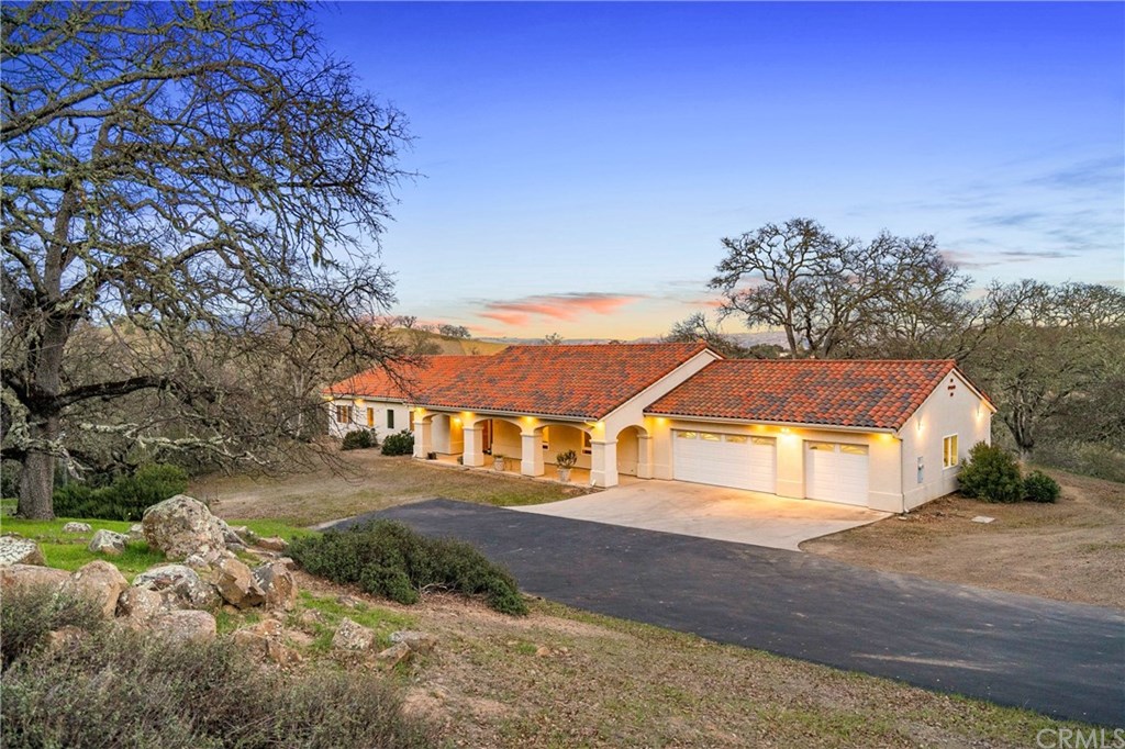 10700 Santa Ana Road Atascadero, CA 93422 - Photo 1 of 1 Gallery Image 1