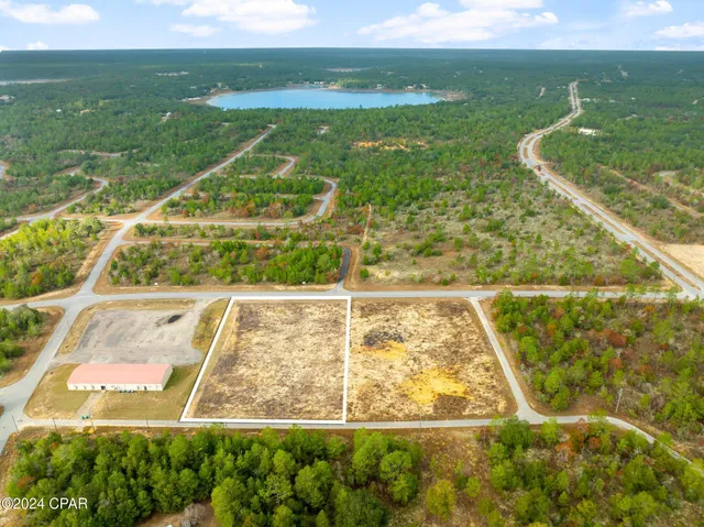 $125,000 | 1 Challenger Boulevard, Chipley, FL 32428