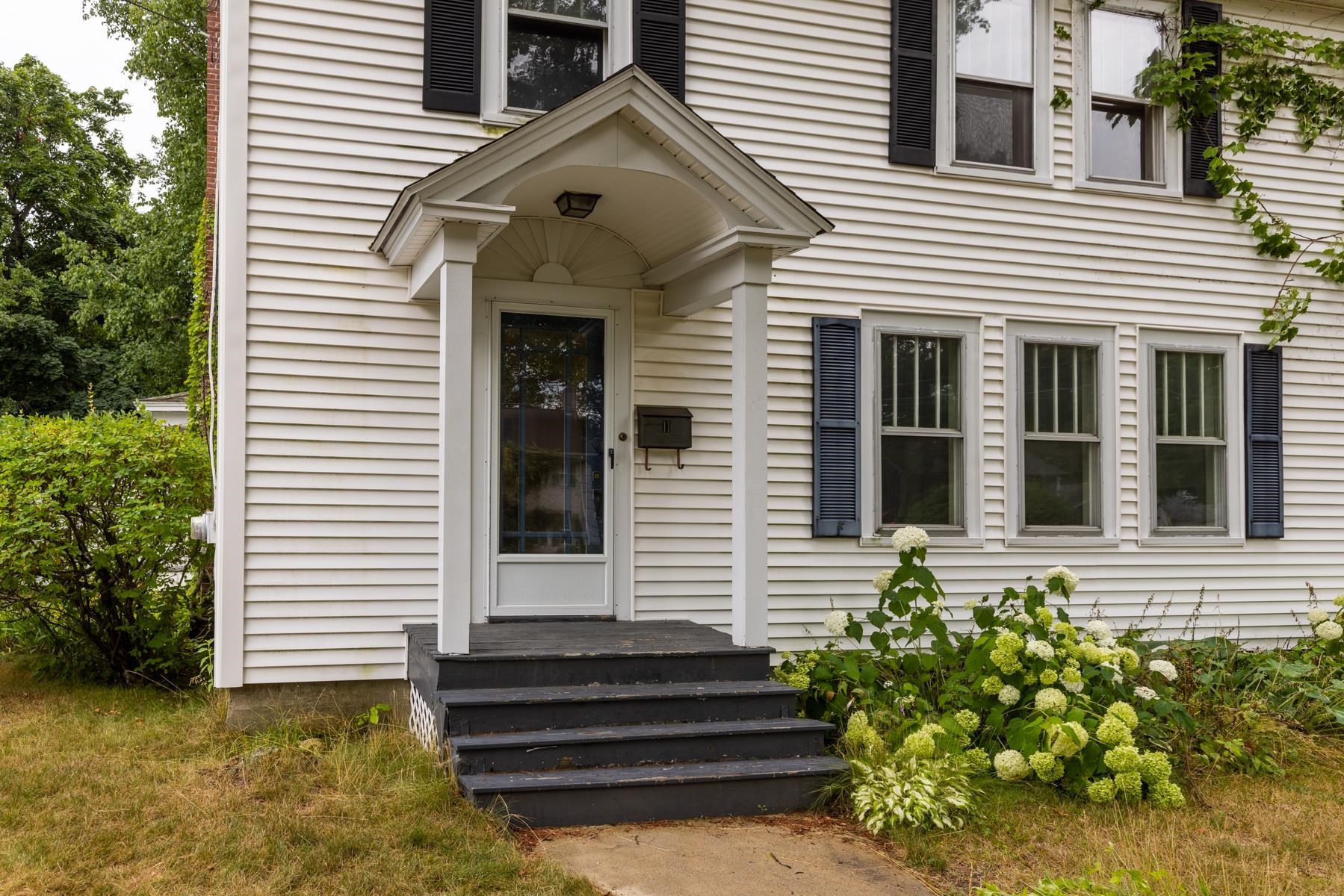 11 Copeland Drive Rochester, NH 03867 - Photo 6 of 37