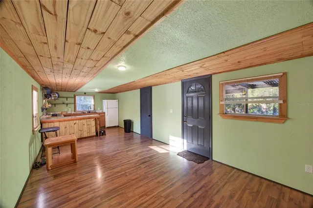 $1,150 | 7970 Northeast 110th Avenue, Bronson, FL 32621