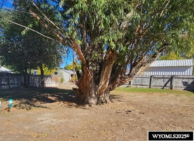 $57,000 | 825 South 14th Street, Worland, WY 82401