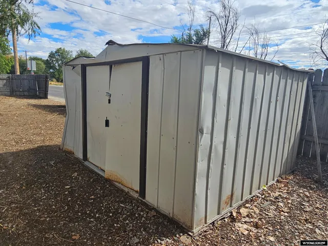 $57,000 | 825 South 14th Street, Worland, WY 82401