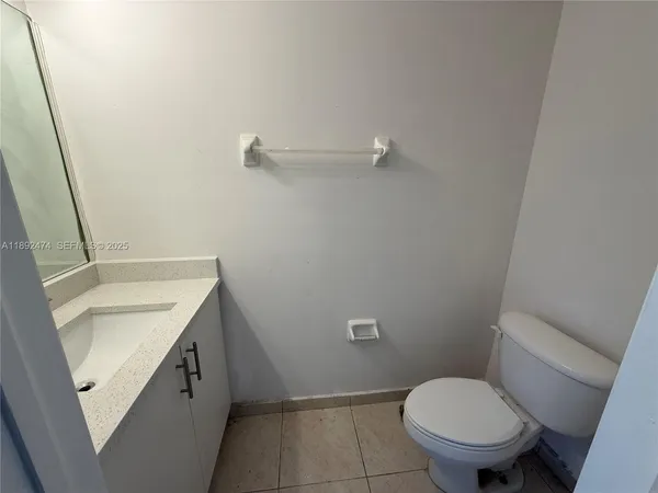 $2,200 | 1512 Southeast 31st Court, Unit 1512, Homestead, FL 33035