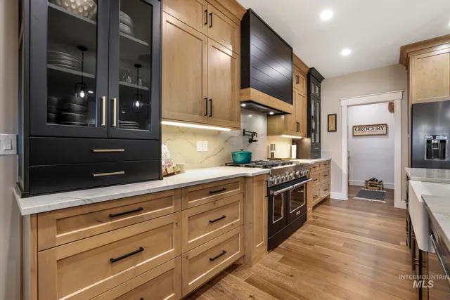 $1,450,000 | 394 East 300 South, Burley, ID 83318