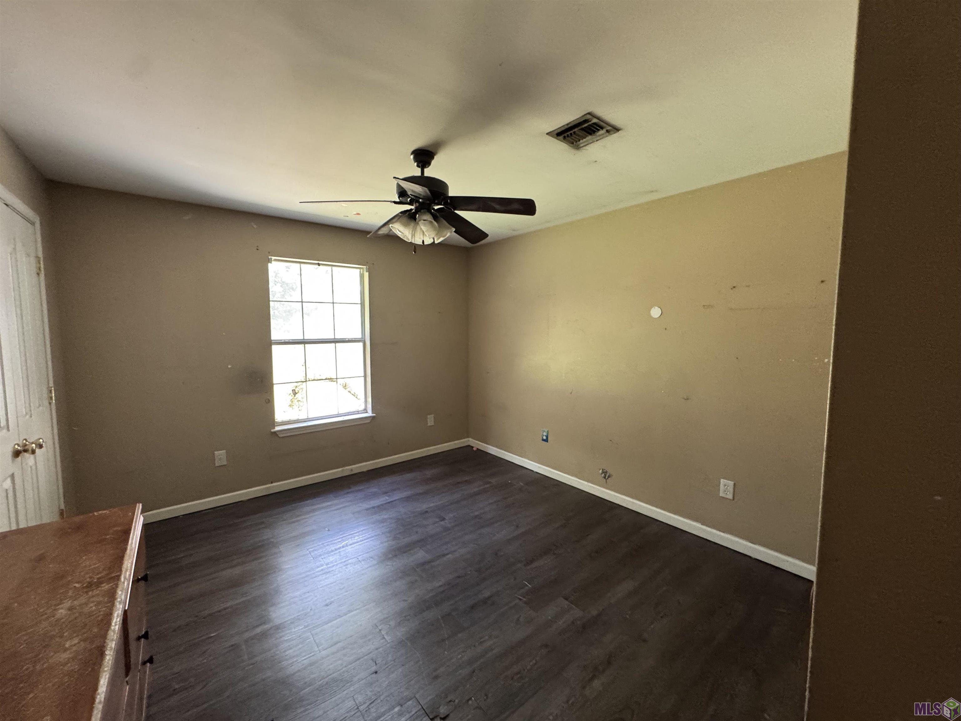 606 Leo Street Patterson, LA 70392 - Photo 6 of 12