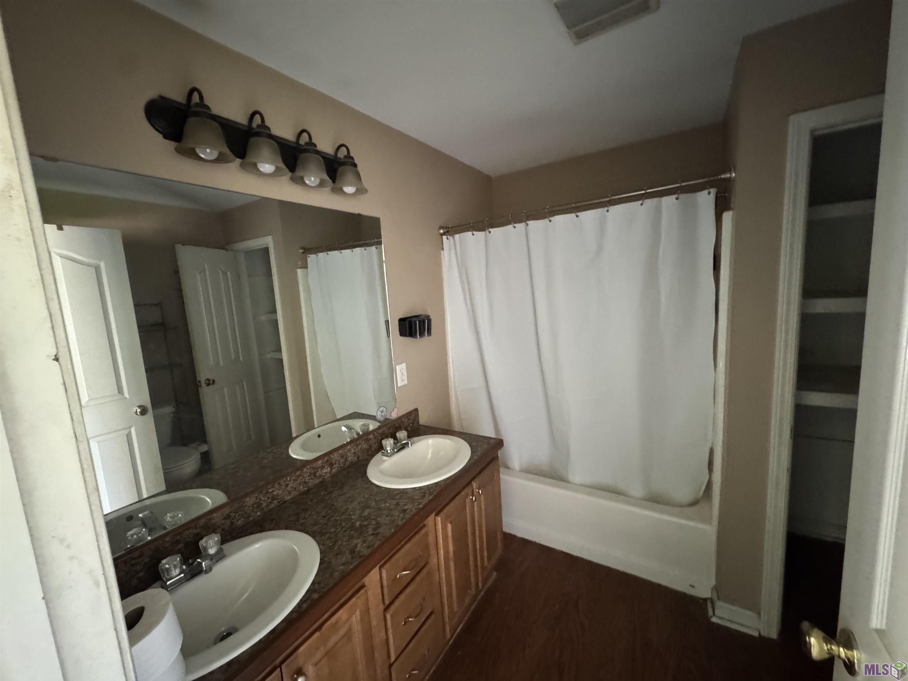 606 Leo Street Patterson, LA 70392 - Photo 9 of 12