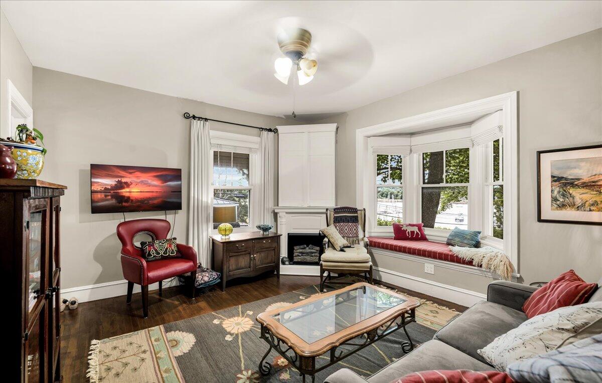 23 Commercial Street Belfast, ME 04915 - Photo 16 of 66 16-23 Commercial St. (21 of 75)