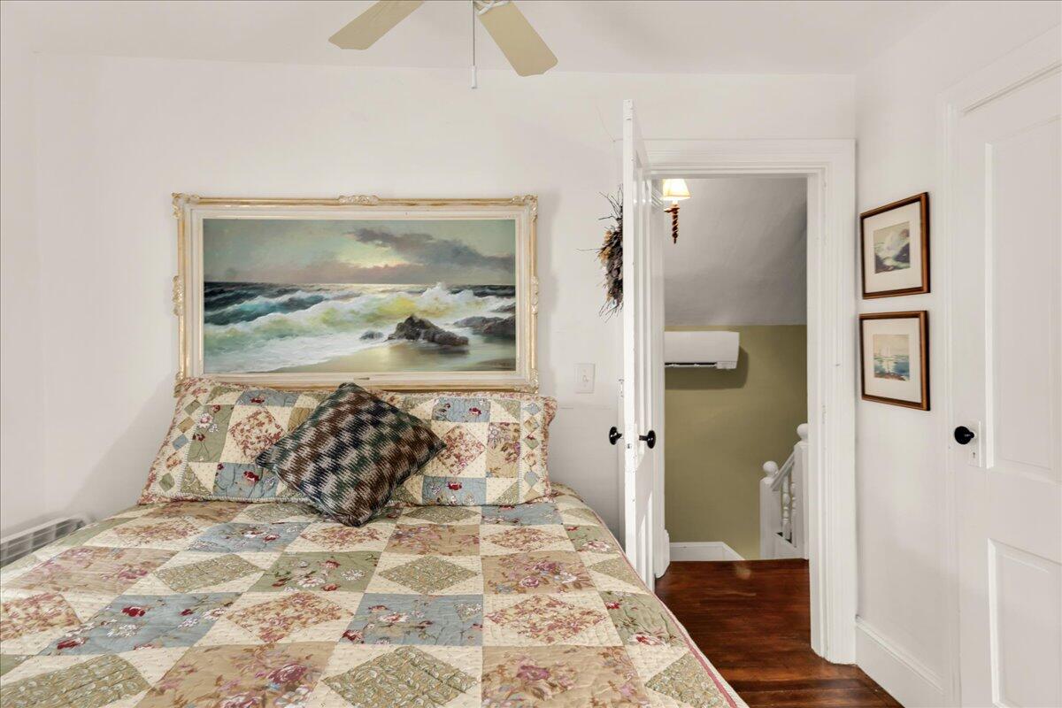 23 Commercial Street Belfast, ME 04915 - Photo 23 of 66 25-23 Commercial St. (30 of 75)