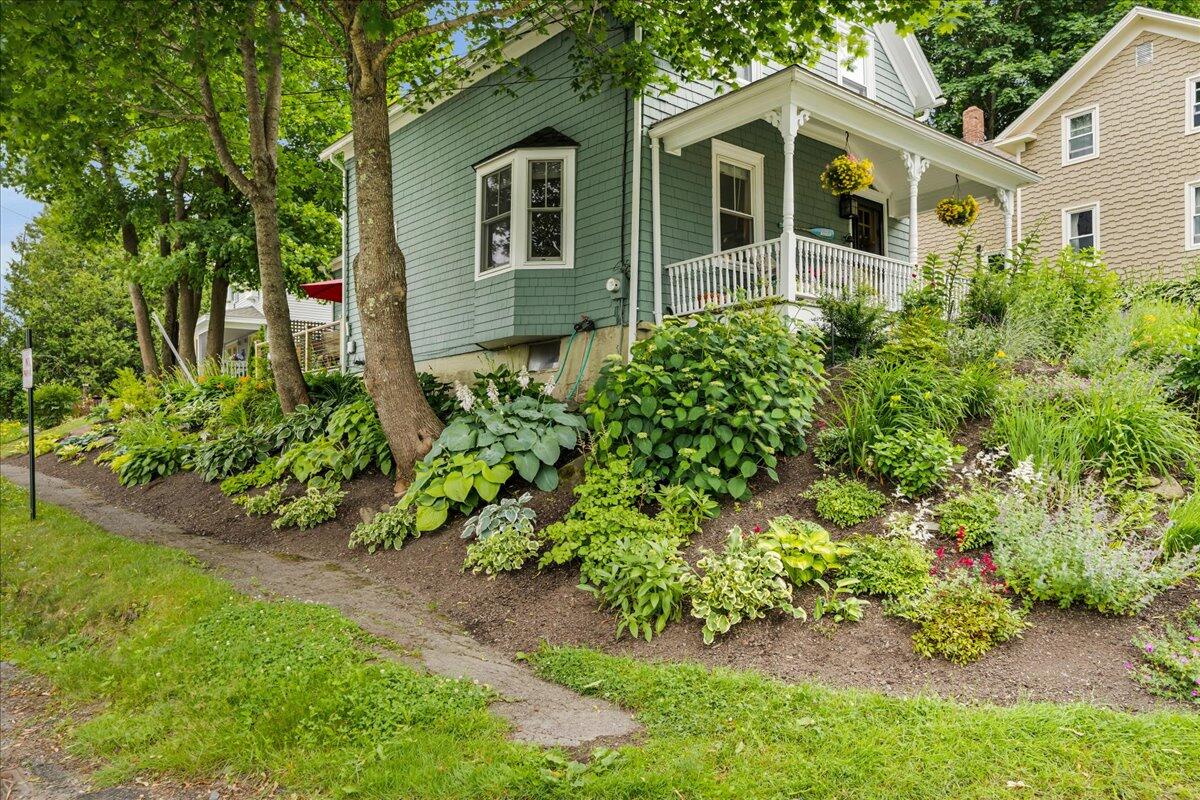 23 Commercial Street Belfast, ME 04915 - Photo 44 of 66 53-23 Commercial St. (5 of 75)