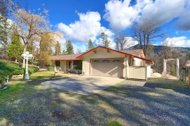 $450,000 | 5909 Evergreen Lane, Mariposa, CA 95338