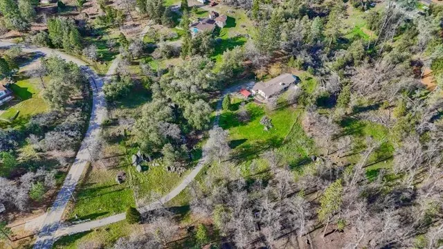 $450,000 | 5909 Evergreen Lane, Mariposa, CA 95338