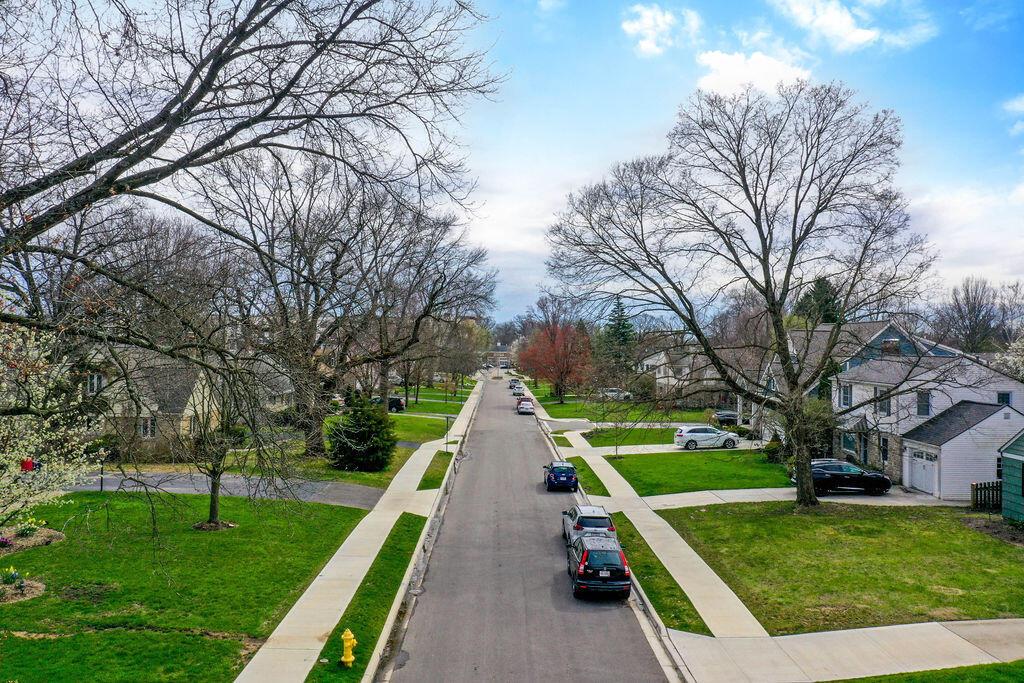 2584 Chester Road Columbus, OH 43221 - Photo 42 of 49 Vie of street