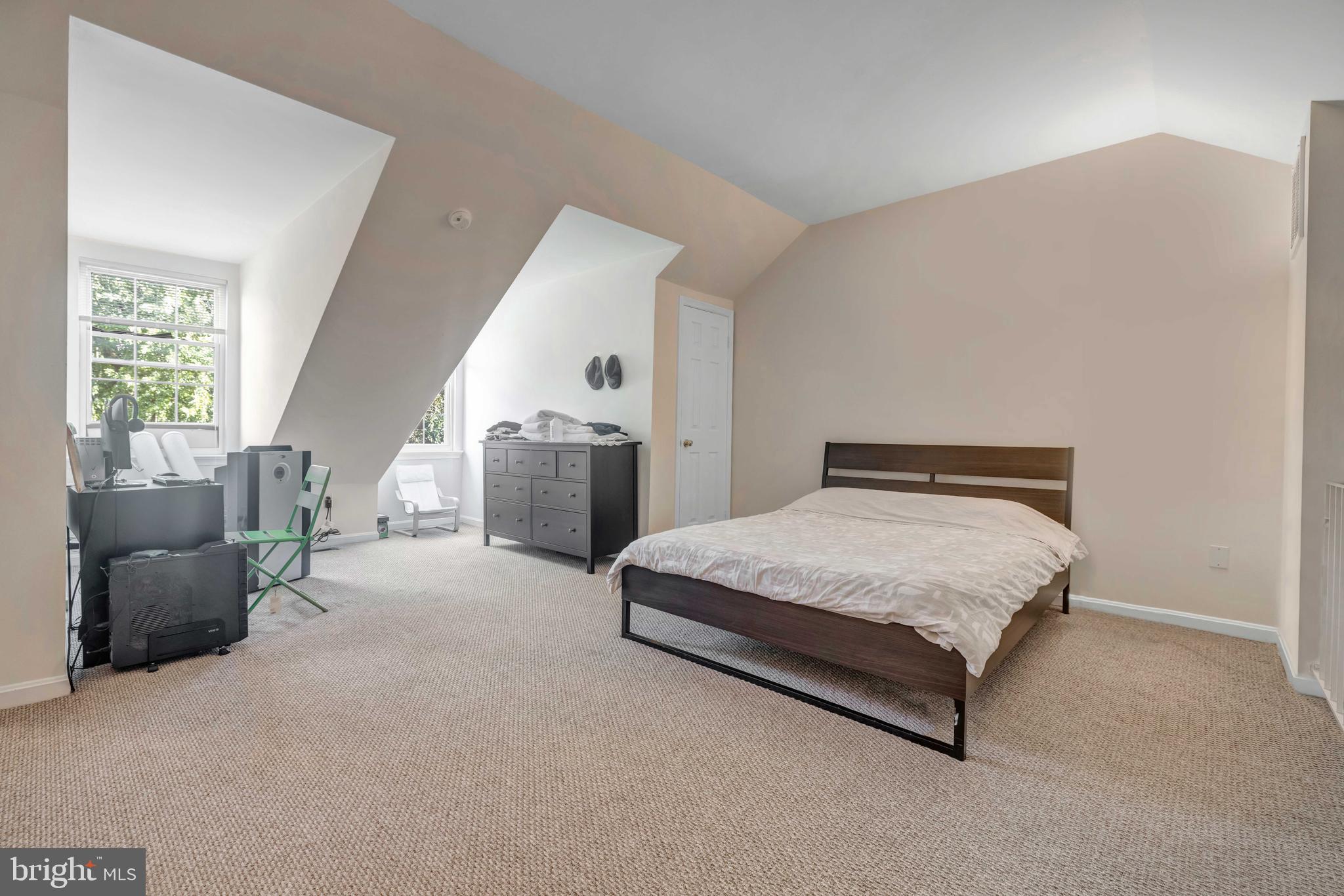 2019 Lyttonsville Road Silver Spring, MD 20910 - Photo 16 of 34