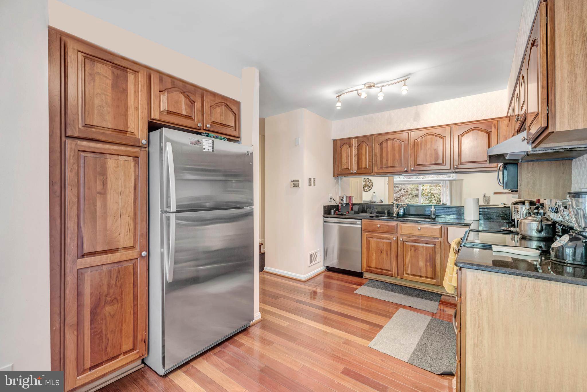 2019 Lyttonsville Road Silver Spring, MD 20910 - Photo 5 of 34