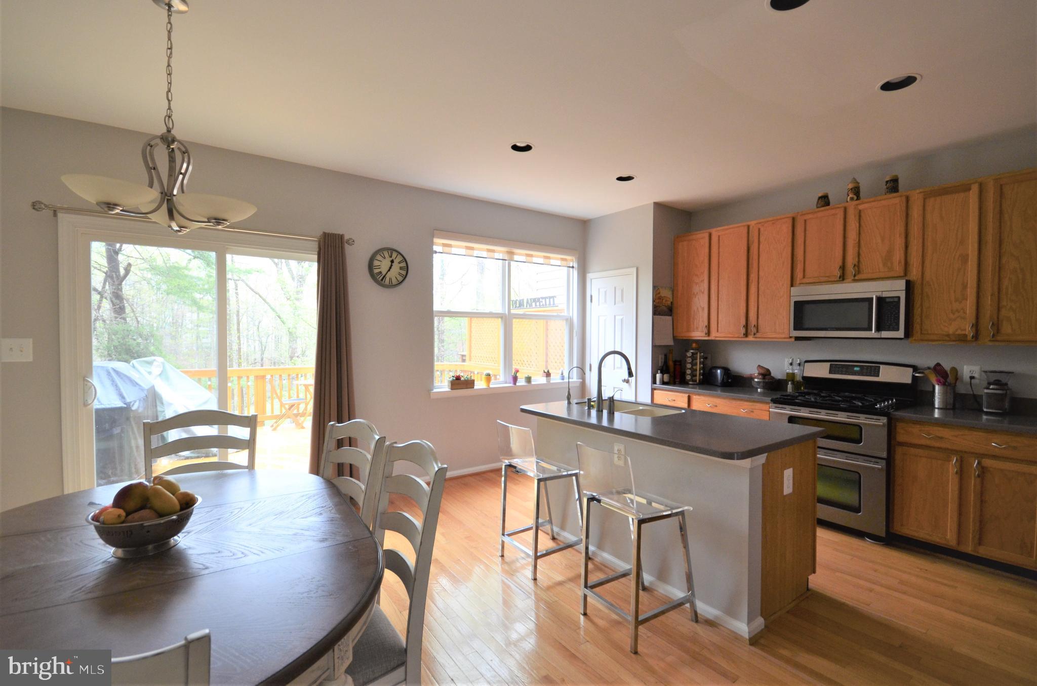 7721 Sullivan Circle Alexandria, VA 22315 - Photo 12 of 44