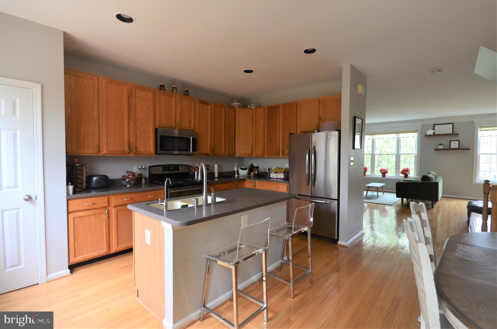 7721 Sullivan Circle Alexandria, VA 22315 - Photo 13 of 44