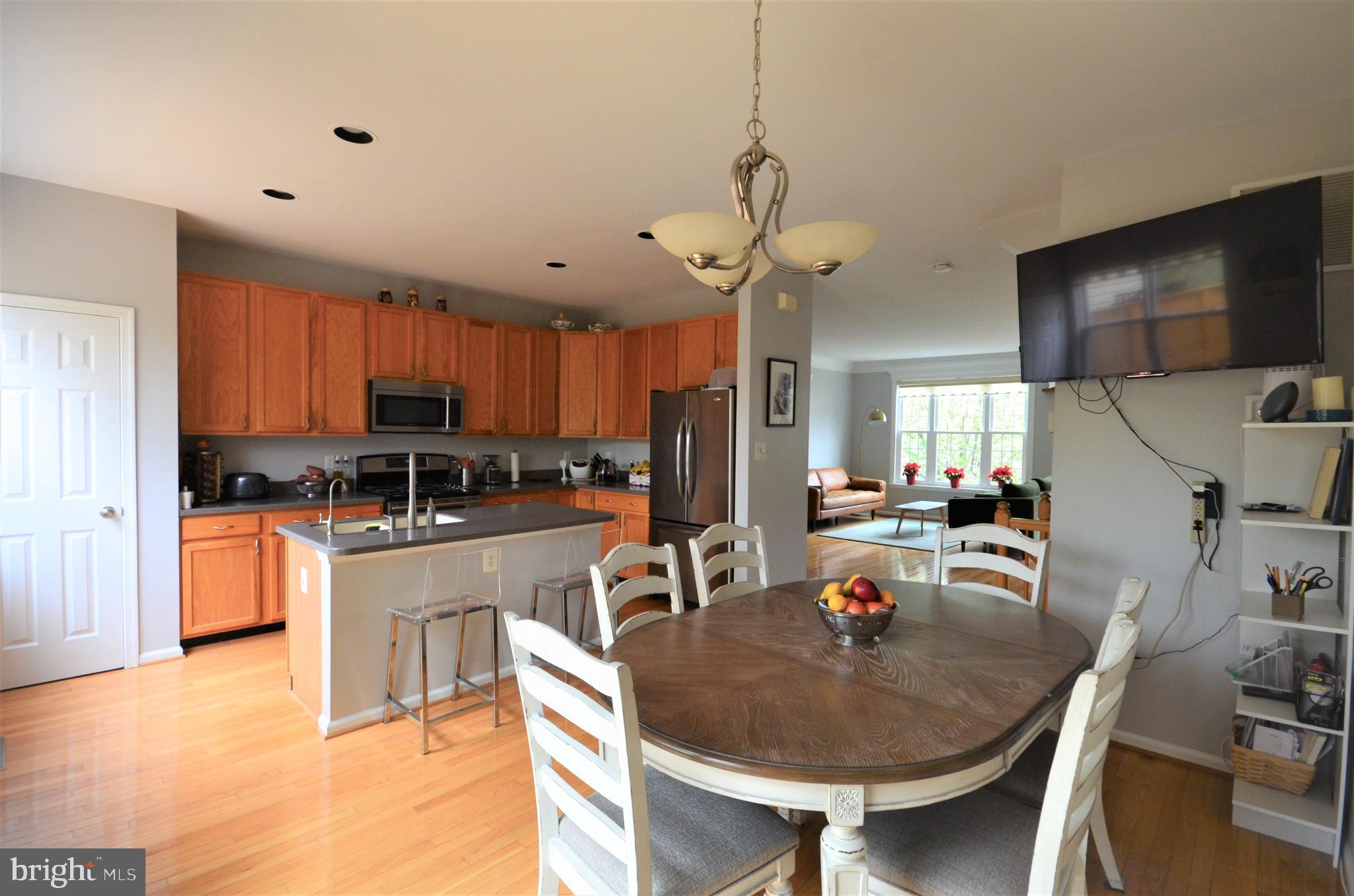 7721 Sullivan Circle Alexandria, VA 22315 - Photo 18 of 44