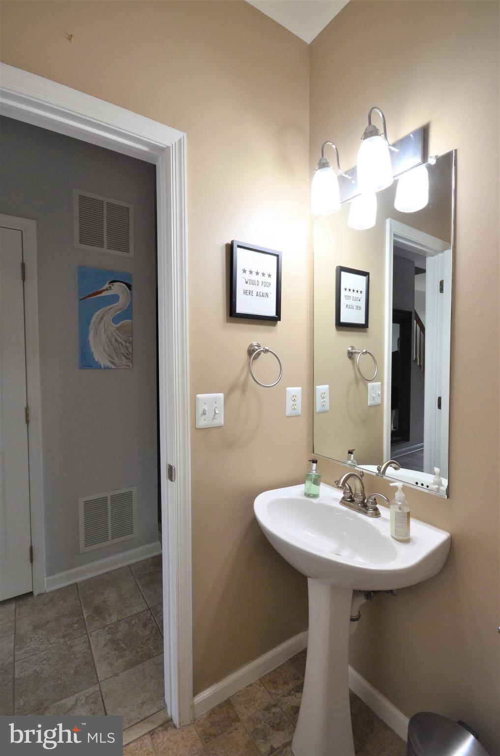 7721 Sullivan Circle Alexandria, VA 22315 - Photo 42 of 44