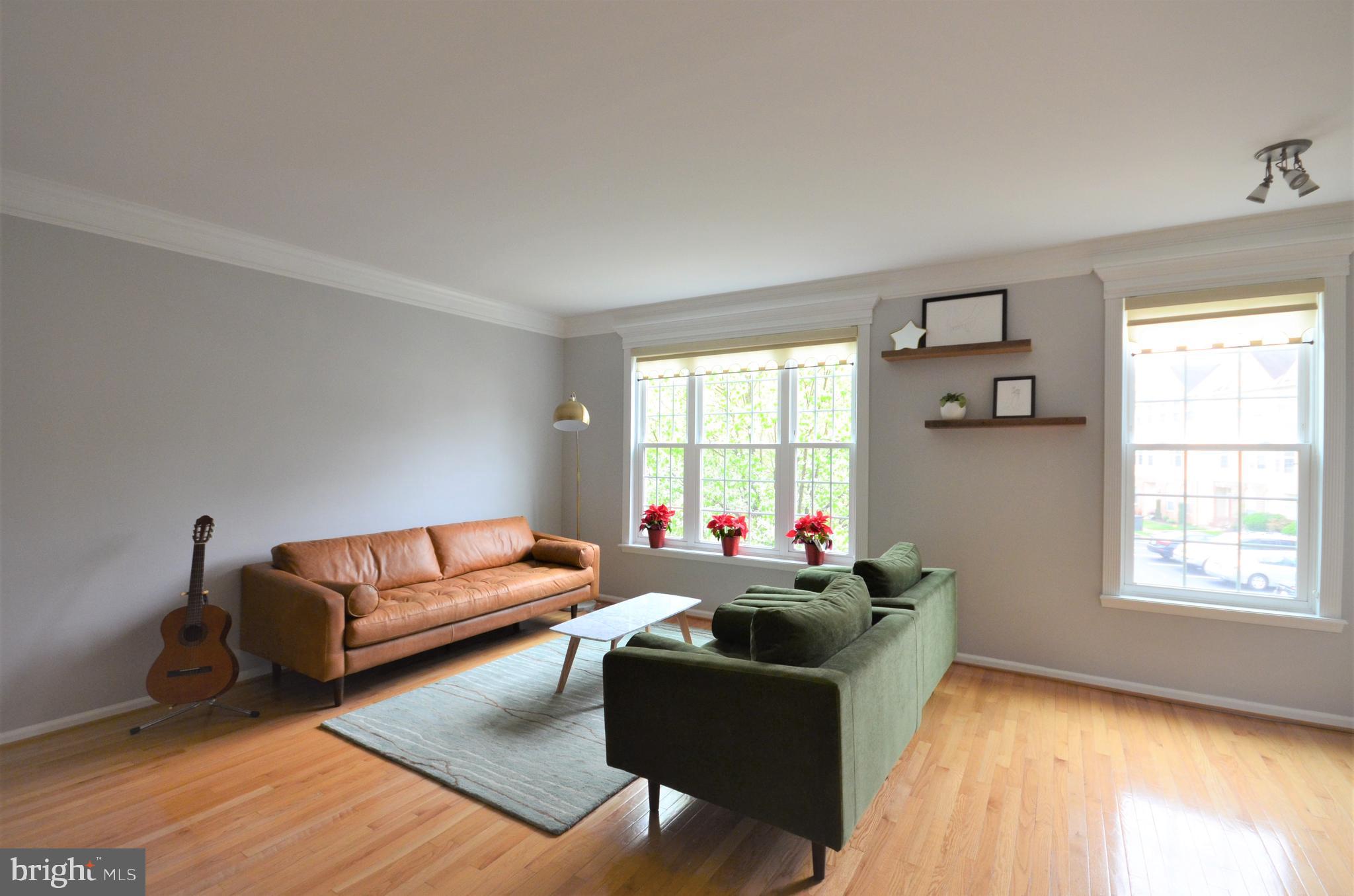 7721 Sullivan Circle Alexandria, VA 22315 - Photo 6 of 44