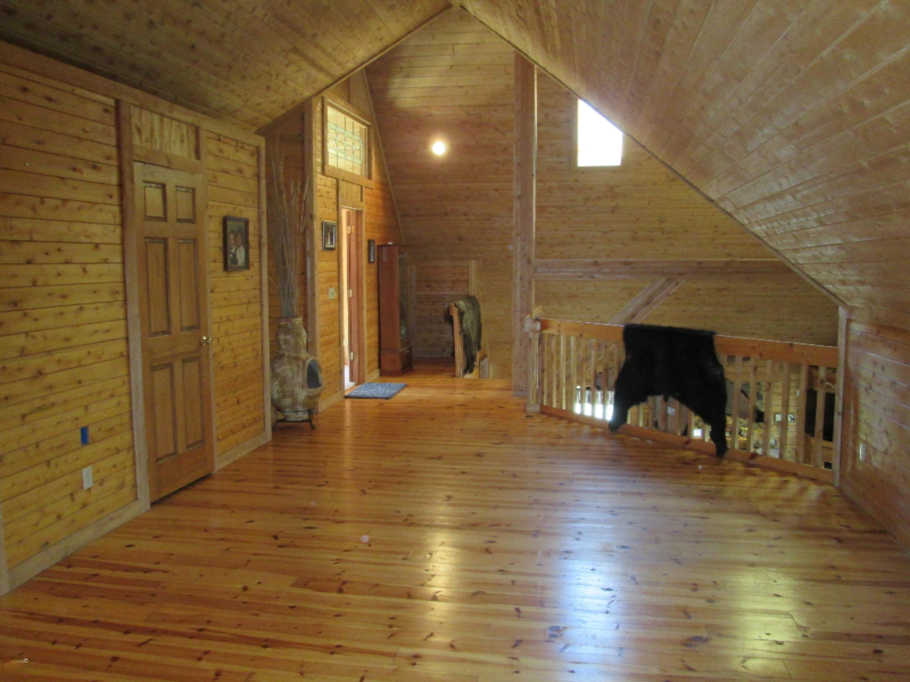 1224 Agard Road Muskegon, MI 49445 - Photo 21 of 27 Upper Common Area