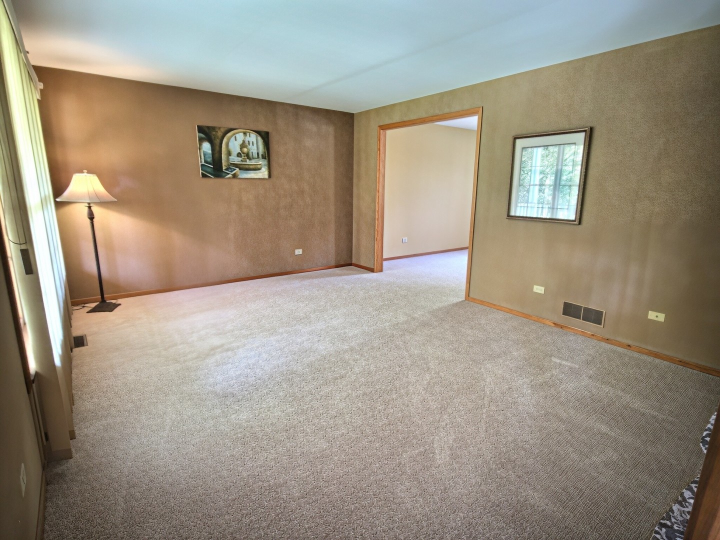 23235 Volbrecht Road Crete, IL 60417 - Photo 10 of 39 Gallery Image 10