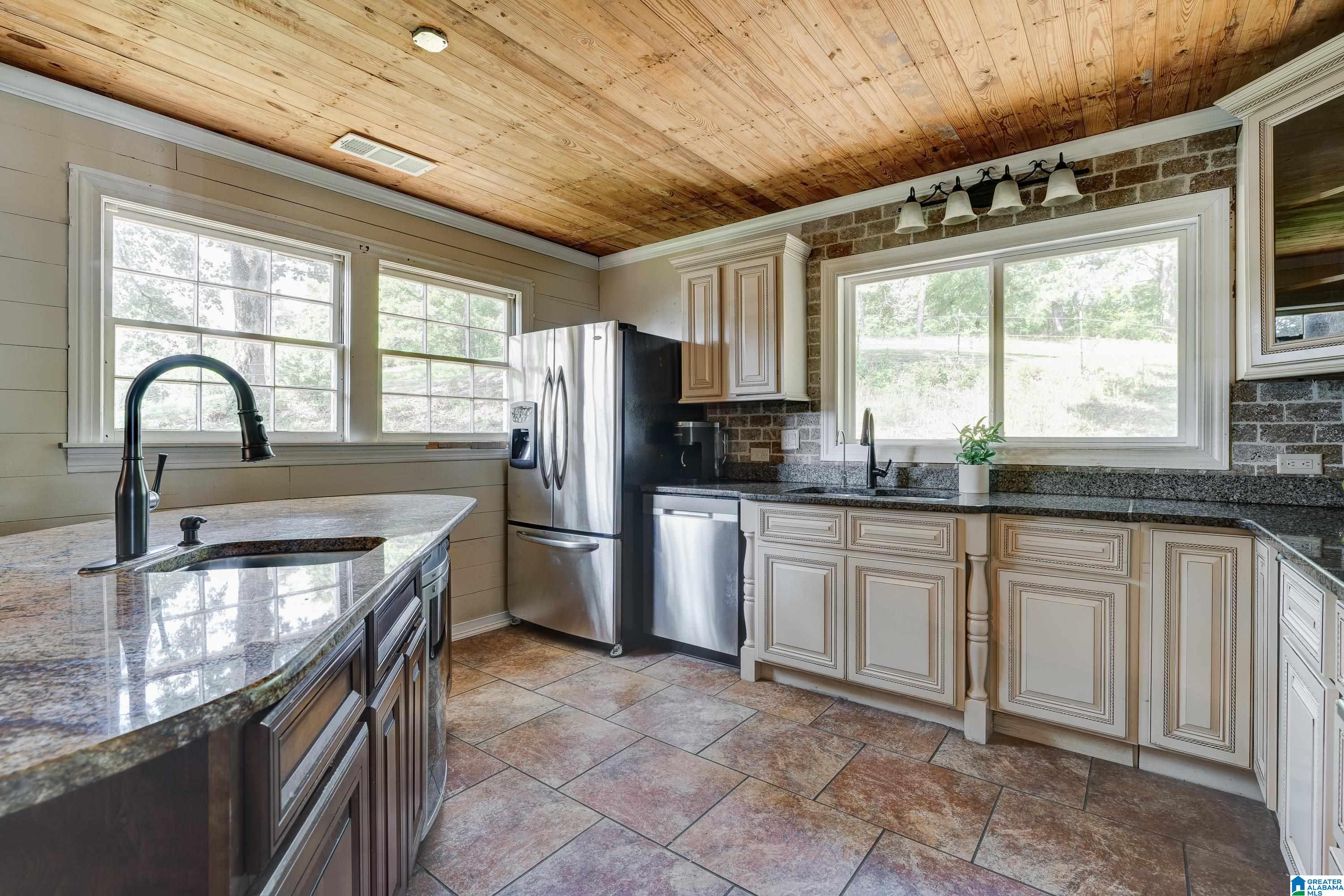 1034 Bob Glenn Road Morris, AL 35116 - Photo 12 of 60