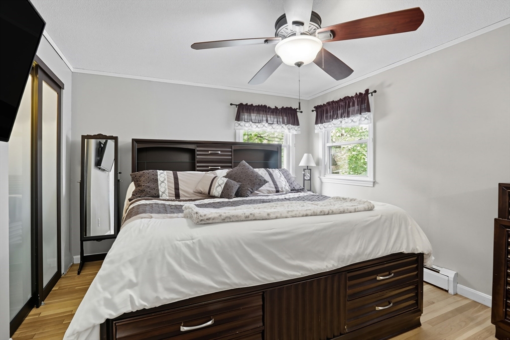 8 Ryan Place Swampscott, MA 01907 - Photo 20 of 39