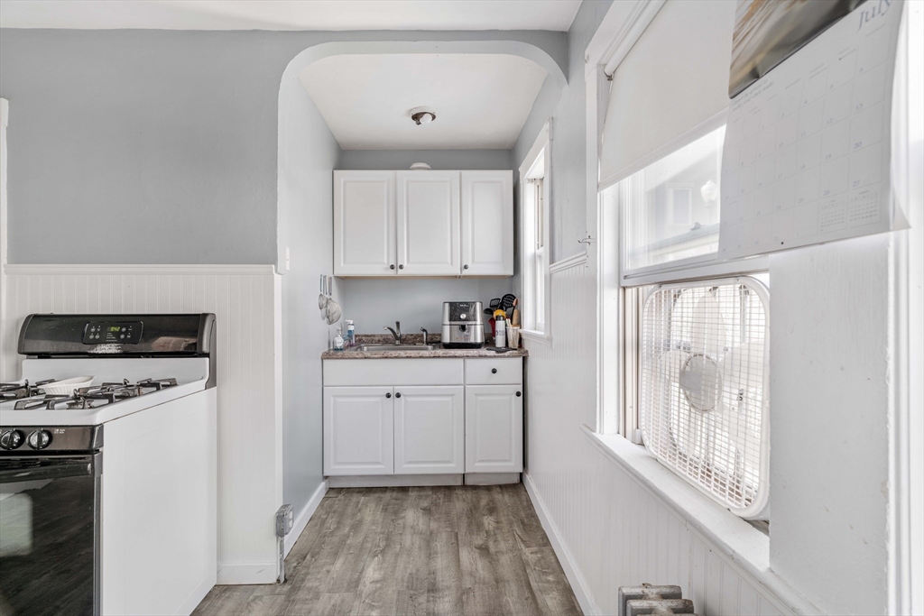 35 Sylvia Road Medford, MA 02155 - Photo 19 of 27 Gallery Image 19