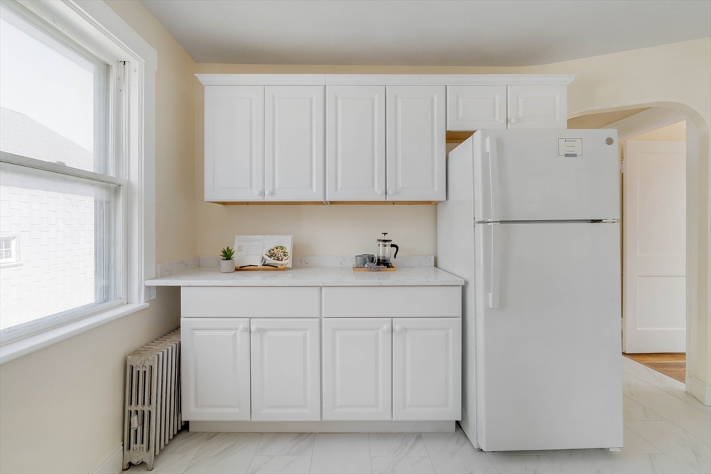 35 Sylvia Road Medford, MA 02155 - Photo 7 of 27 Gallery Image 7