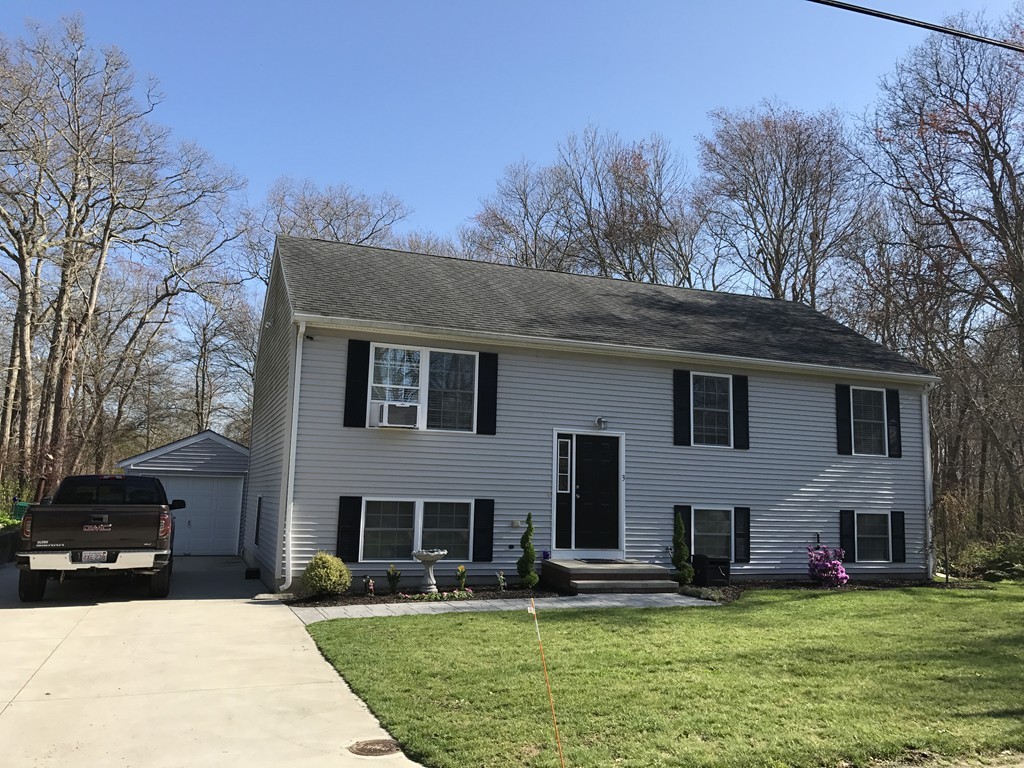 3 Diamond Street Fairhaven, MA 02719 - Photo 1 of 17 a front view of house with yard
