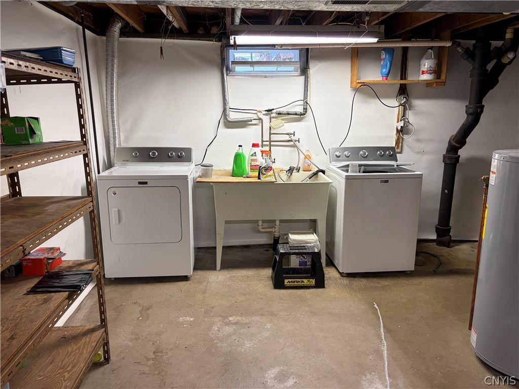 108 Castle Road Clay, NY 13212 - Photo 36 of 48 Laundry area