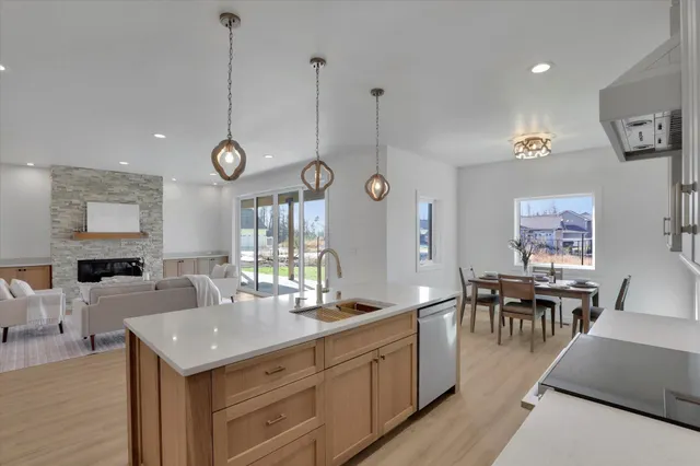 $665,000 | 520 South Stanley Street, Medical Lake, WA 99022