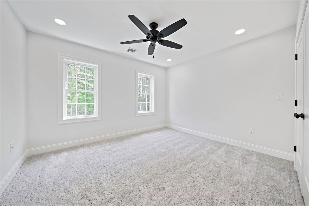 5 Clarendon Holbrook, MA 02343 - Photo 25 of 40