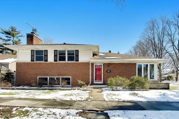 $525,000 | 714 West Campbell Street, Arlington Heights, IL 60005