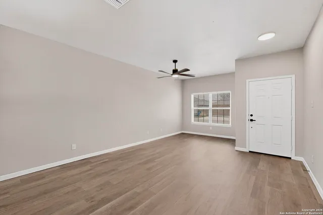 $315,000 | 15022 Harbor Landing, Von Ormy, TX 78073