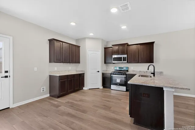 $315,000 | 15022 Harbor Landing, Von Ormy, TX 78073