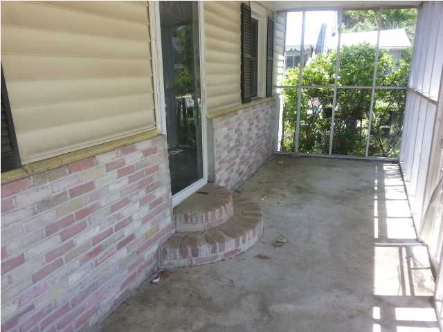 908 Pitt Street Mount Pleasant, SC 29464 - Photo 3 of 5 Additional Photo