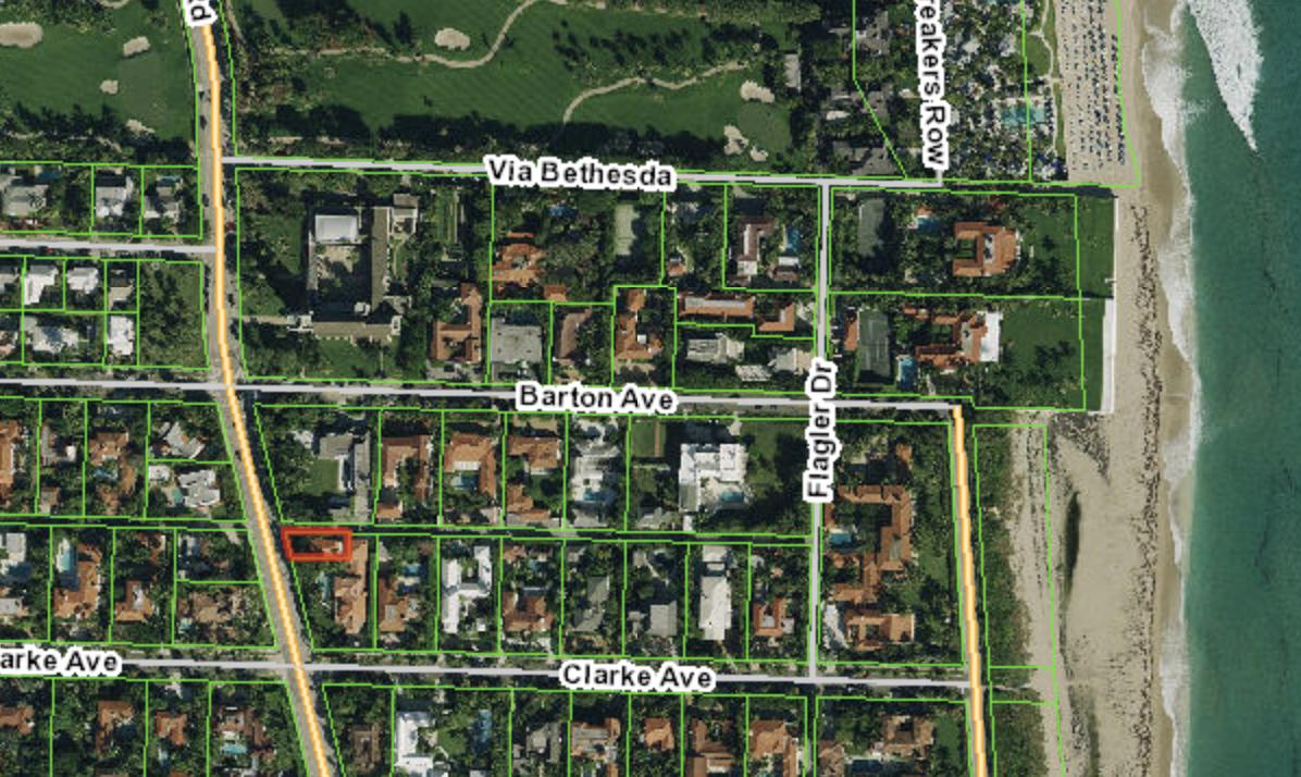 151 South County Road, Unit 1 Palm Beach, FL 33480 - Photo 22 of 23 Clarke Ave beach