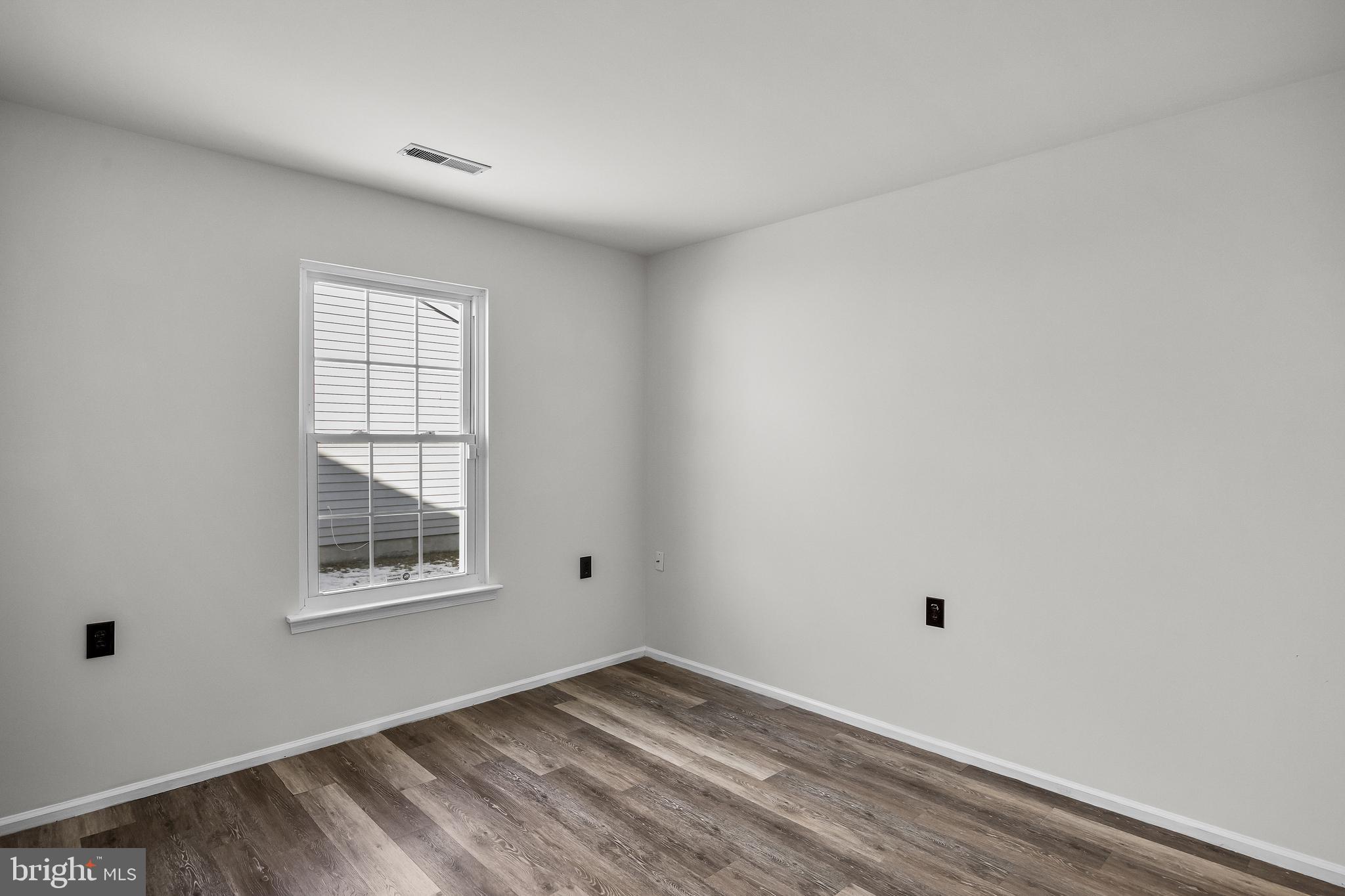 23 Emory Lane Mount Laurel, NJ 08054 - Photo 18 of 23 an empty room with windows