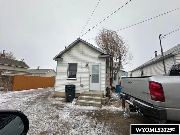 $350,000 | 935-8 8th Street, Rock Springs, WY 82901