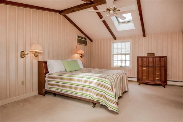 27 Powder House Circle Needham, MA 02492 - Photo 11 of 20