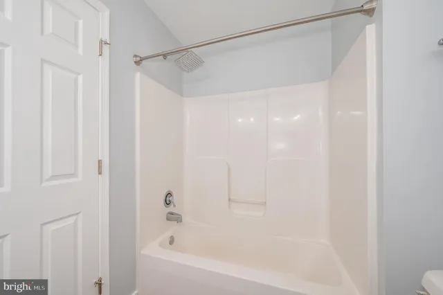 $2,150 | 1217 Steed Street, Ranson, WV 25438